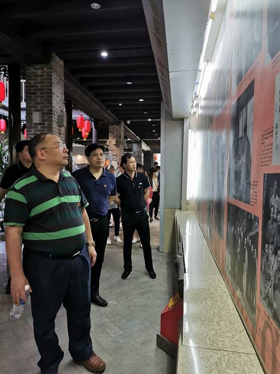 说明: C:\Users\dell\Documents\Tencent Files\543887324\Image\C2C\2DADF7915F6A90EA210B396808400D29.jpg