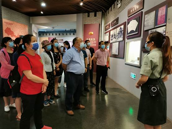 说明: C:\Users\dell\Documents\Tencent Files\543887324\Image\C2C\2A052C3EA588D1E72A948FDB801E2F33.jpg